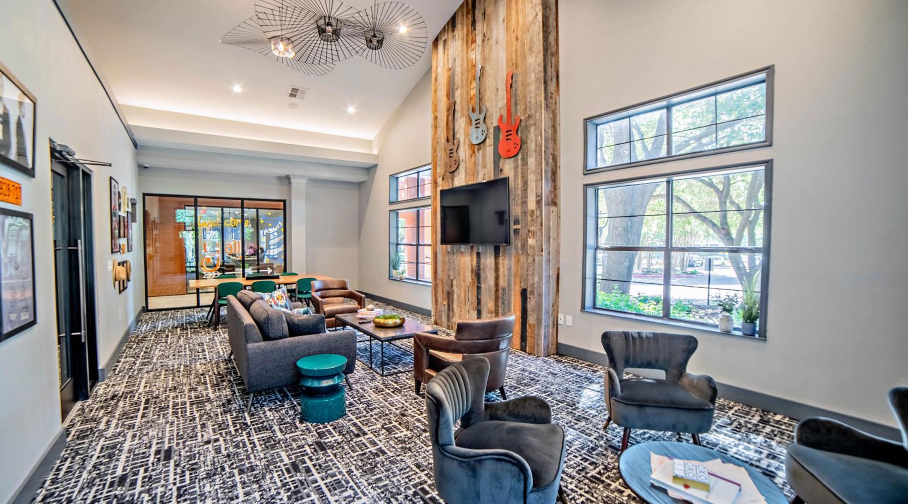 Find Your Paradise	 nice lounge area